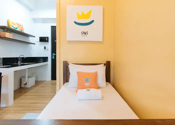 Hotel Sans Laperal 3*