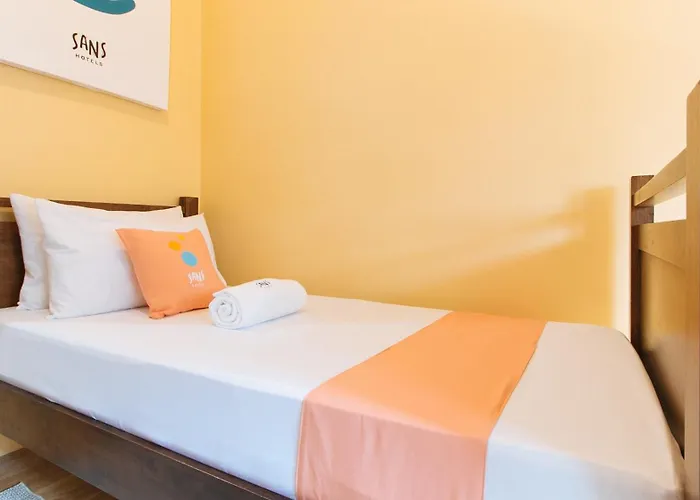 Hotel Sans Laperal