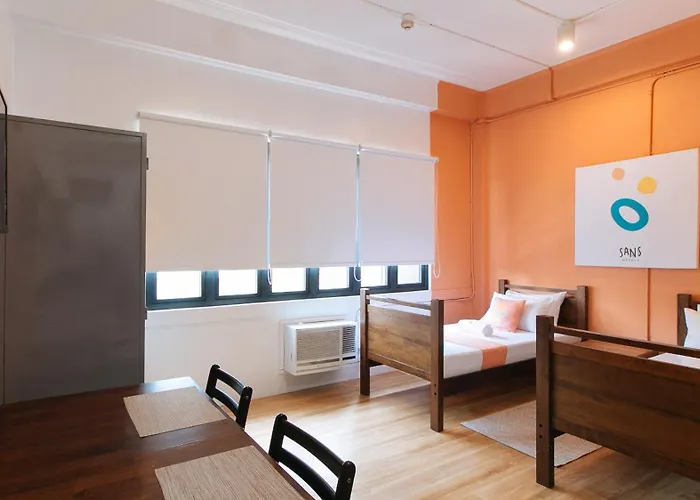 Sans Laperal Hotel